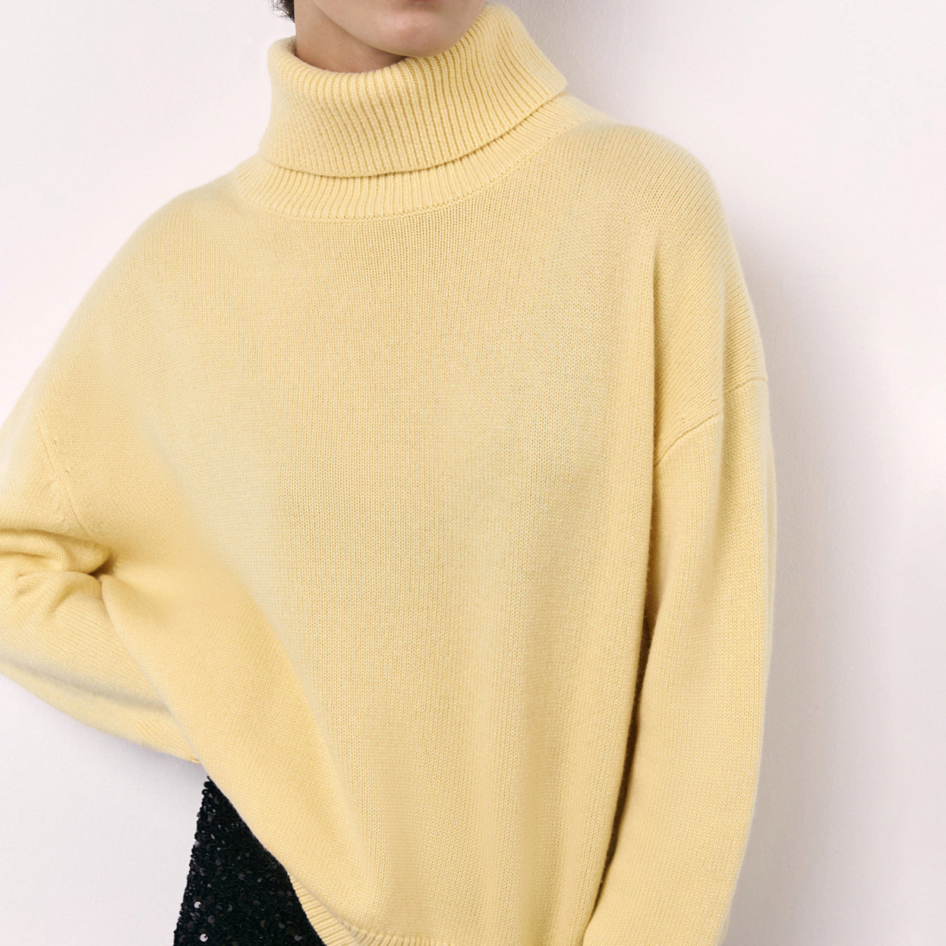 GESTRICKTER LOCKERER PULLOVER
